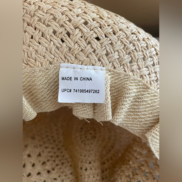 Women’s straw woven beachy cowboy hat turquoise detailing in center, chin strap - Picture 5 of 5